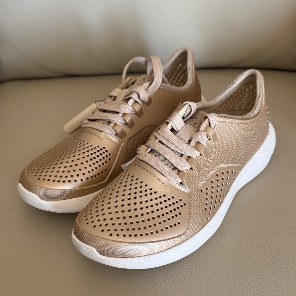 Crocs literide pacer sneaker